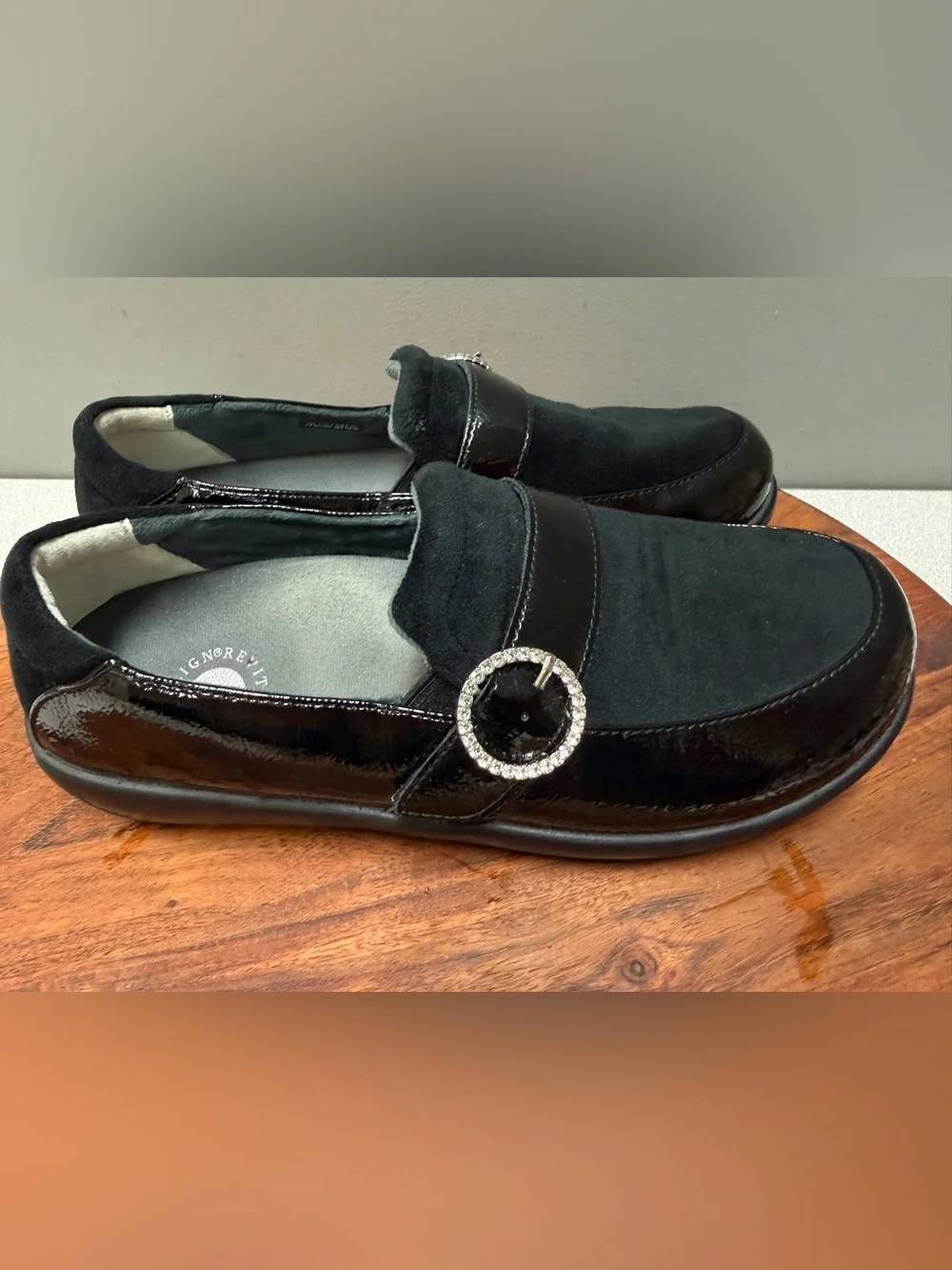 Vita (Vita‎ Italy / Vita Flex-style comfort line) slip-on loafers